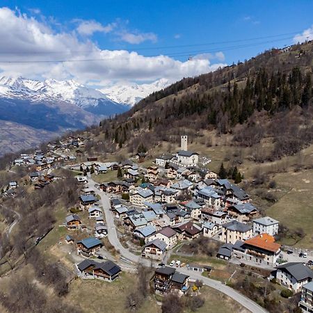 Chalet Hotel La Tarine ペイゼ・ナンクロワ エクステリア 写真