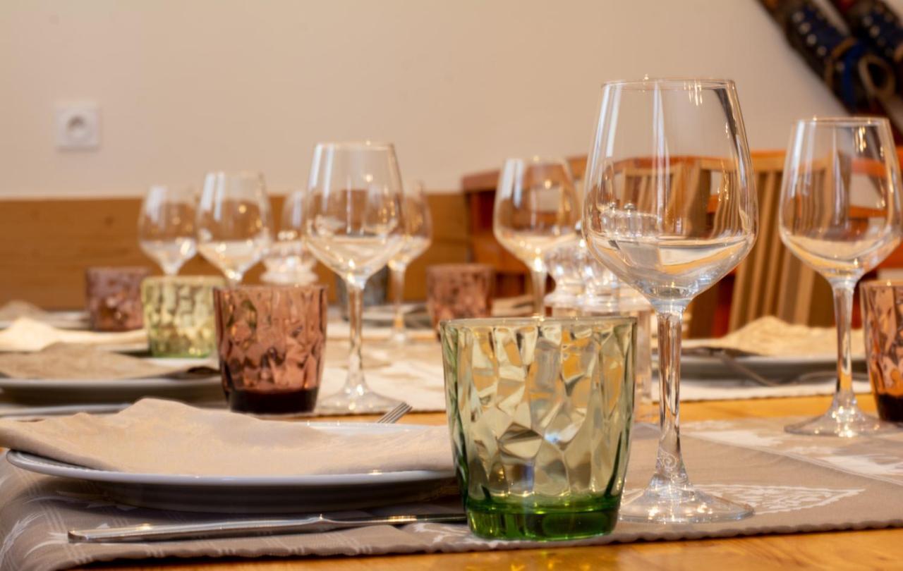 Chalet Hotel La Tarine ペイゼ・ナンクロワ エクステリア 写真