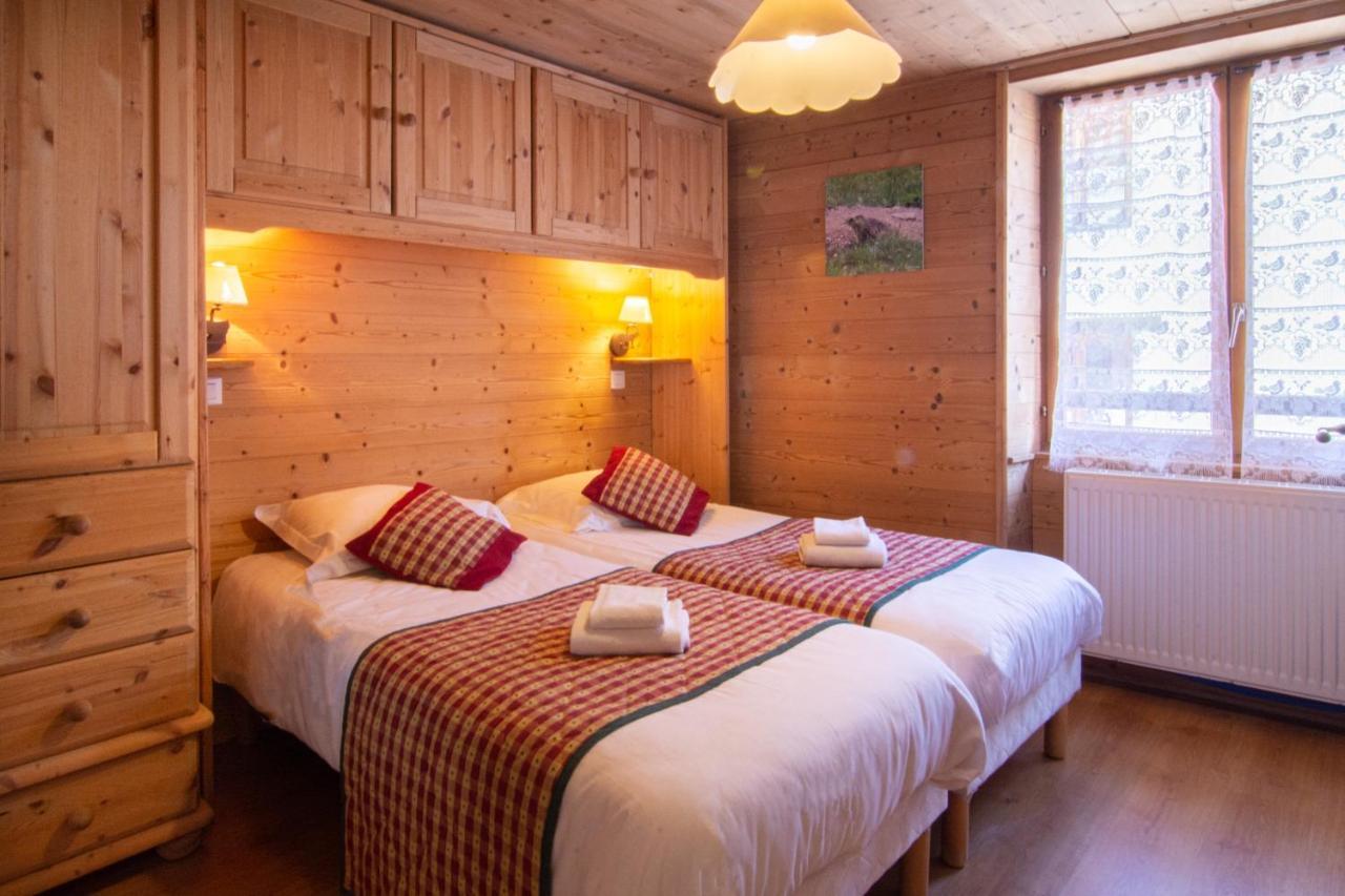 Chalet Hotel La Tarine ペイゼ・ナンクロワ エクステリア 写真