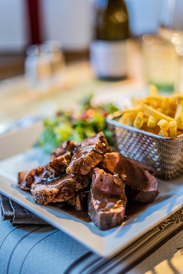 Chalet Hotel La Tarine ペイゼ・ナンクロワ エクステリア 写真