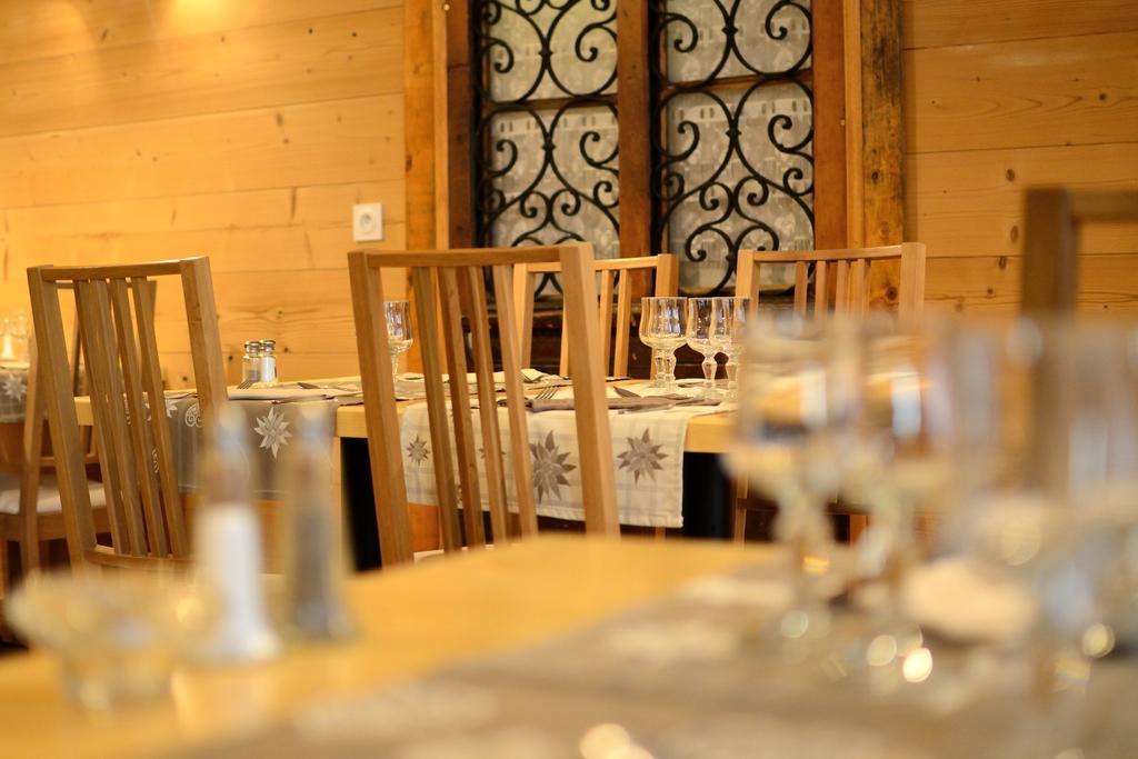 Chalet Hotel La Tarine ペイゼ・ナンクロワ エクステリア 写真