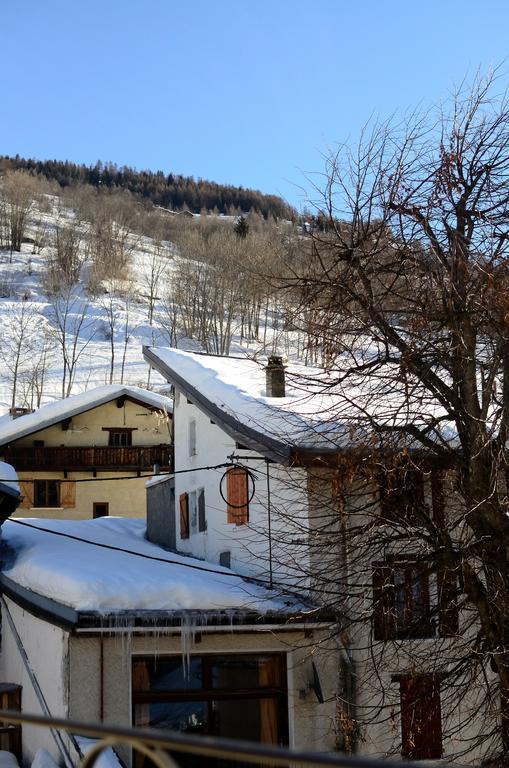 Chalet Hotel La Tarine ペイゼ・ナンクロワ エクステリア 写真