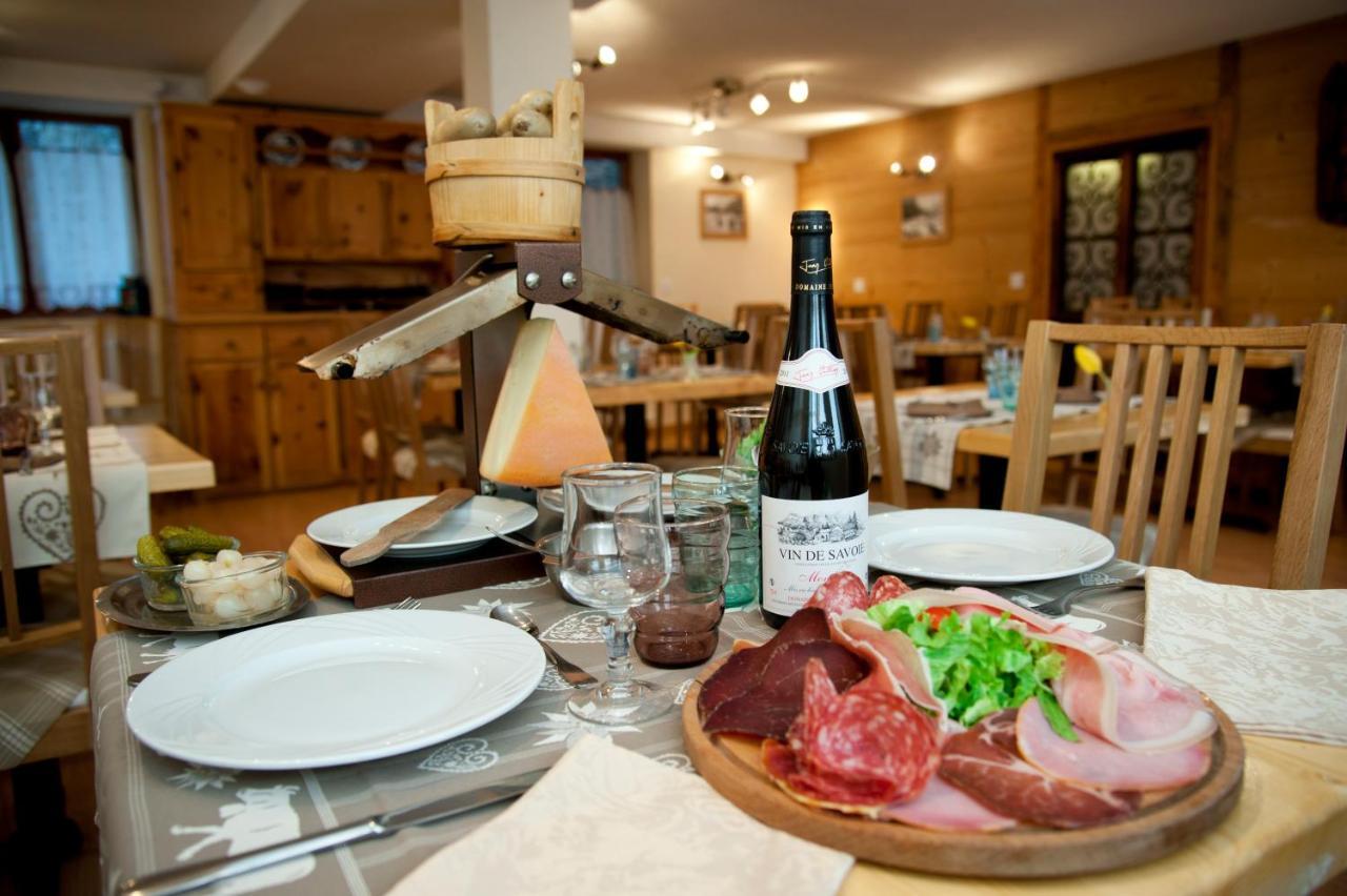 Chalet Hotel La Tarine ペイゼ・ナンクロワ エクステリア 写真